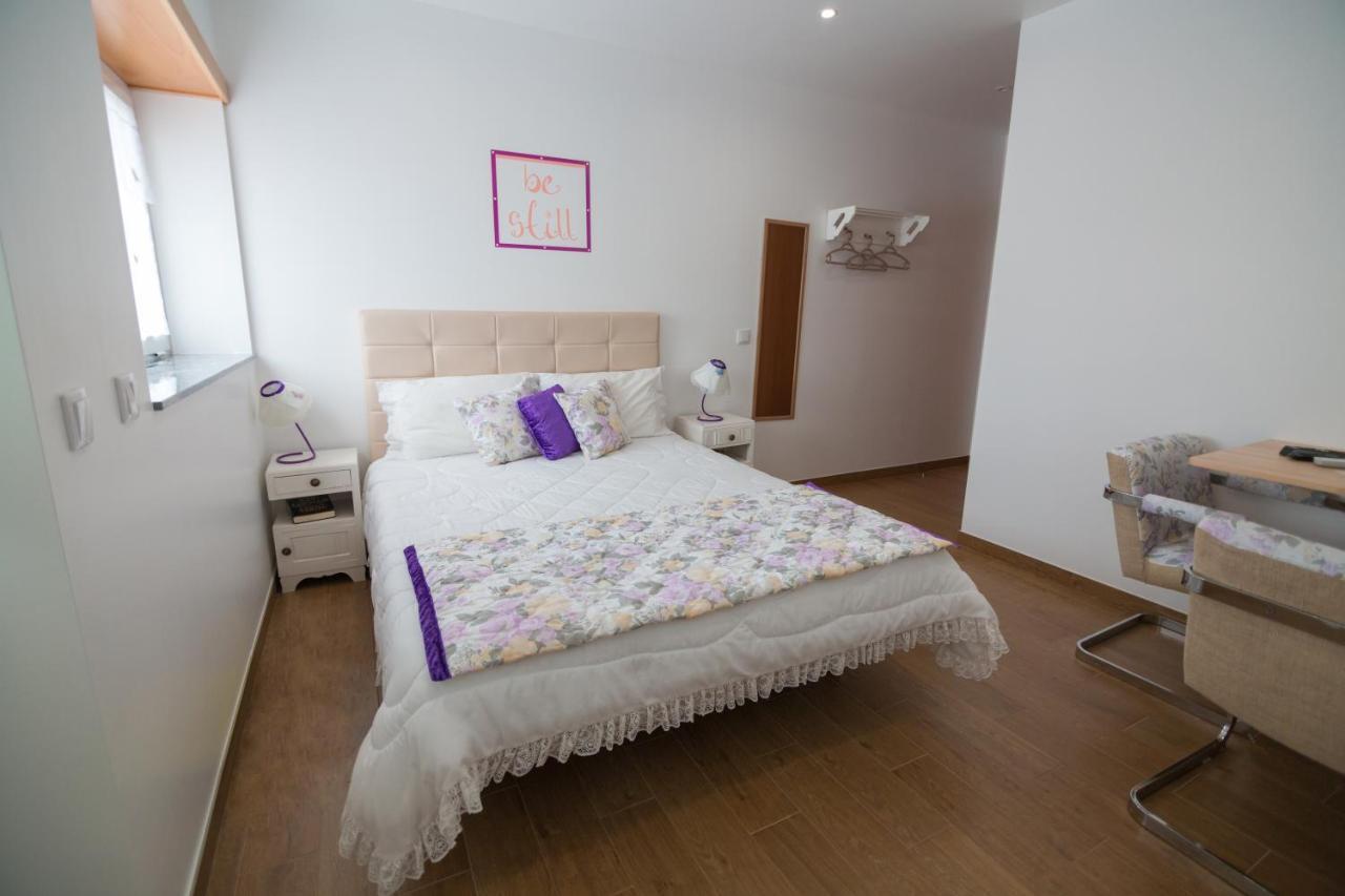 Mocho Guesthouse Sao Mamede  Bagian luar foto