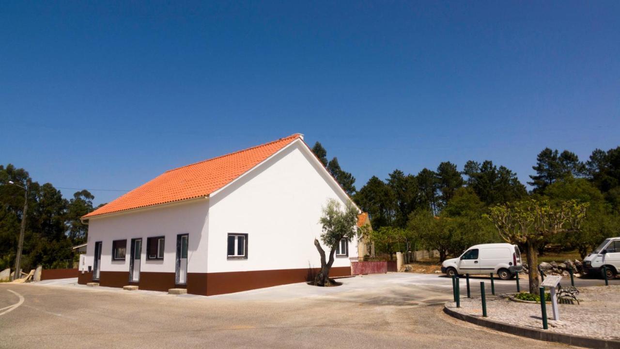 Mocho Guesthouse Sao Mamede  Bagian luar foto