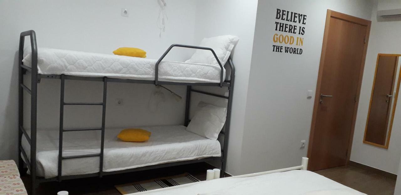 Mocho Guesthouse Sao Mamede  Bagian luar foto